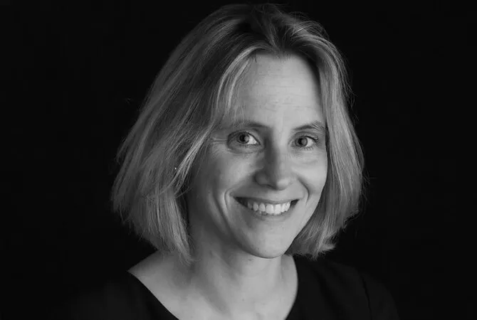 Maître Lucie BONNEFOY, notaire à Caluire-et-Cuire, spécialiste en droit immobilier